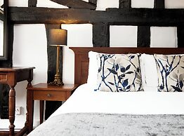 White Hart Braintree by Greene King Inns