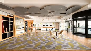 Holiday Inn Brighton Seafront by IHG