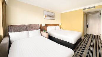 Holiday Inn Brighton Seafront by IHG