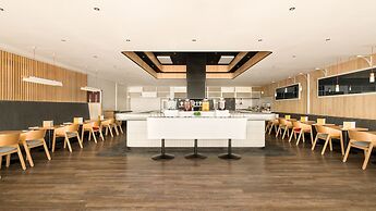 Holiday Inn Brighton Seafront by IHG