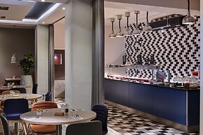 Holiday Inn Corby - Kettering A43 by IHG