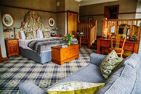 Dunkeld House Hotel
