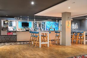 Holiday Inn Glasgow East Kilbride by IHG