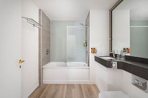 Holiday Inn Glasgow East Kilbride by IHG