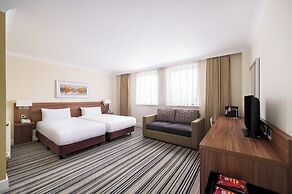 Holiday Inn Glasgow East Kilbride by IHG
