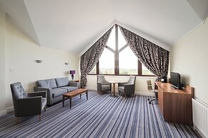 Holiday Inn Glasgow East Kilbride by IHG