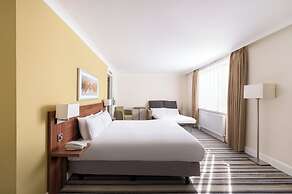 Holiday Inn Glasgow East Kilbride by IHG