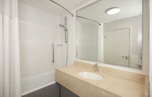 ORIDA Hotels Newbury