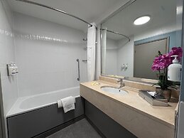 ORIDA Hotels Newbury