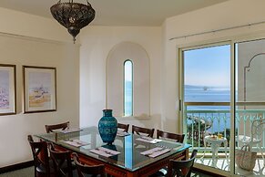 Herods Palace Hotel