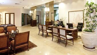Herods Palace Hotel