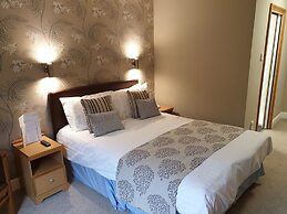 Red Lion Hotel