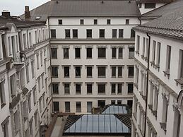 Grand Hotel