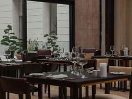 Grand Hotel