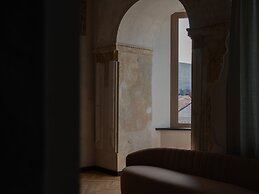 Grand Hotel