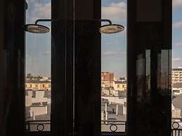 Grand Hotel