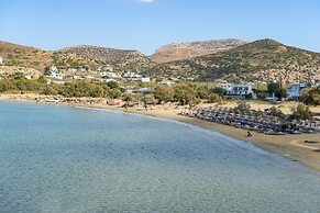 Dolphin Bay Seaside Resort & Suites