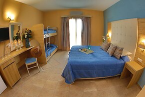 Dolphin Bay Seaside Resort & Suites