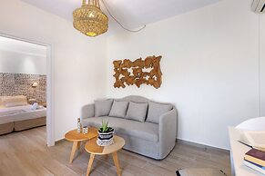 Dolphin Bay Seaside Resort & Suites