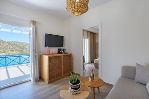 Dolphin Bay Seaside Resort & Suites