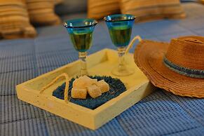 Dolphin Bay Seaside Resort & Suites