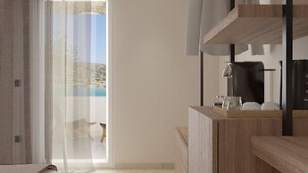 Dolphin Bay Seaside Resort & Suites