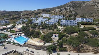 Dolphin Bay Seaside Resort & Suites