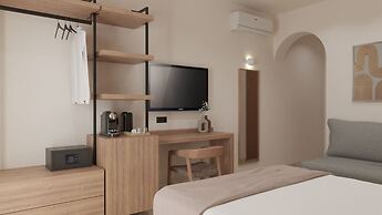 Dolphin Bay Seaside Resort & Suites