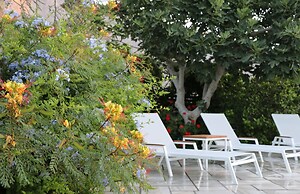 Spiros & Hiroko Hotel - Adults Only