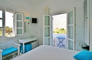 Spiros & Hiroko Hotel - Adults Only