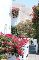 Spiros & Hiroko Hotel - Adults Only