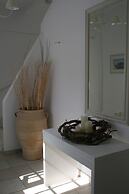 Spiros & Hiroko Hotel - Adults Only