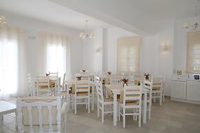 Spiros & Hiroko Hotel - Adults Only