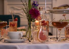 Rowhill Grange Hotel & Utopia Spa