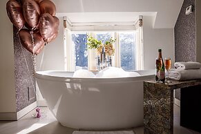 Rowhill Grange Hotel & Utopia Spa