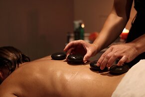 Rowhill Grange Hotel & Utopia Spa