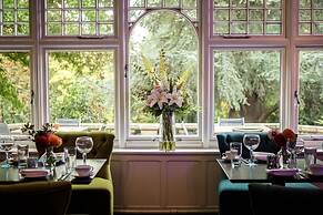 Rowhill Grange Hotel & Utopia Spa