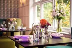 Rowhill Grange Hotel & Utopia Spa