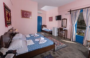 Arolithos Traditional Cretan Village