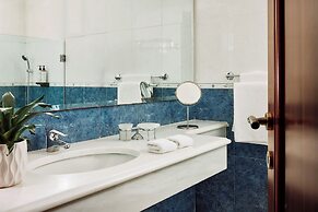 Mykonos Adonis Hotel