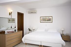 Mykonos Adonis Hotel