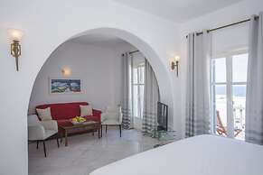 Mykonos Adonis Hotel
