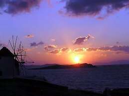 Mykonos Adonis Hotel