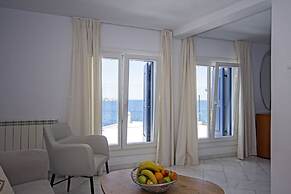 Mykonos Adonis Hotel