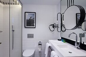 One Shot Reina Victoria