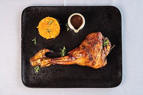 Catalonia Reina Victoria