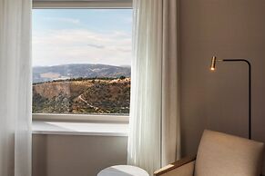 Catalonia Reina Victoria