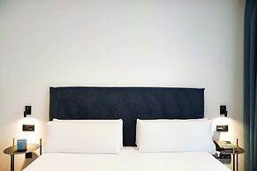 Arenas Atiram Hotels