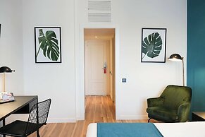 Arenas Atiram Hotels