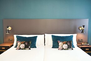 Arenas Atiram Hotels